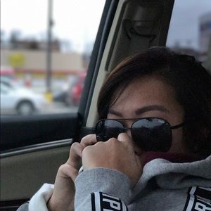 Meet your Posher, Duyen